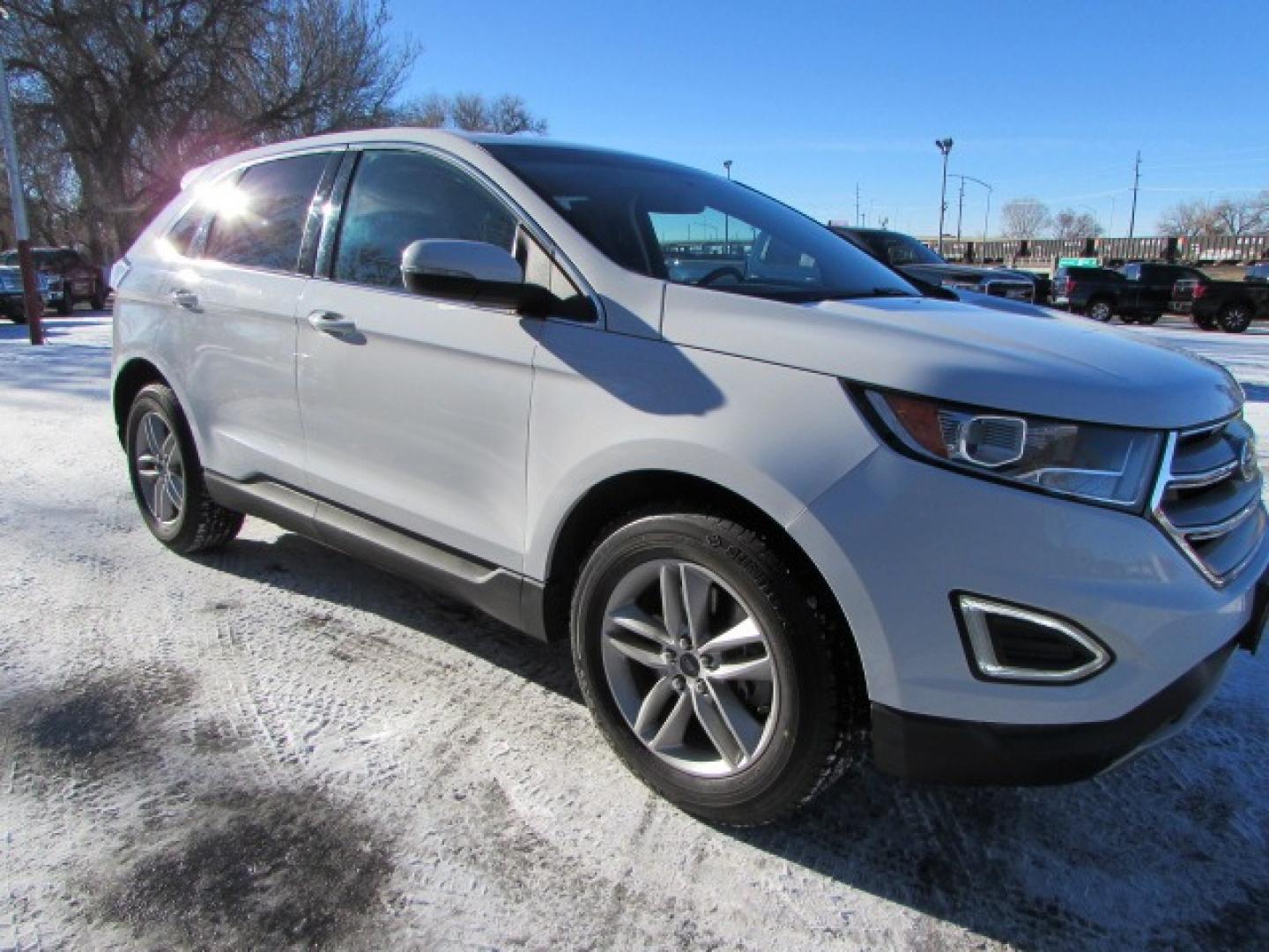 2018 White /Gray Ford Edge SEL (2FMPK4J9XJB) with an 2.0 I4 Ecoboost turbo engine engine, Automatic transmission transmission, located at 4562 State Avenue, Billings, MT, 59101, (406) 896-9833, 45.769516, -108.526772 - 2018 Ford Edge SEL AWD - Low miles - 27 mpg on the highway! 2.0 I4 Ecoboost Engine - automatic transmission - all wheel drive - 71,044 miles SEL package - air conditioning - tilt wheel and telescoping steering wheel - cruise control - bluetooth audio with Microsoft SYNC to pair your devices - - Photo#5